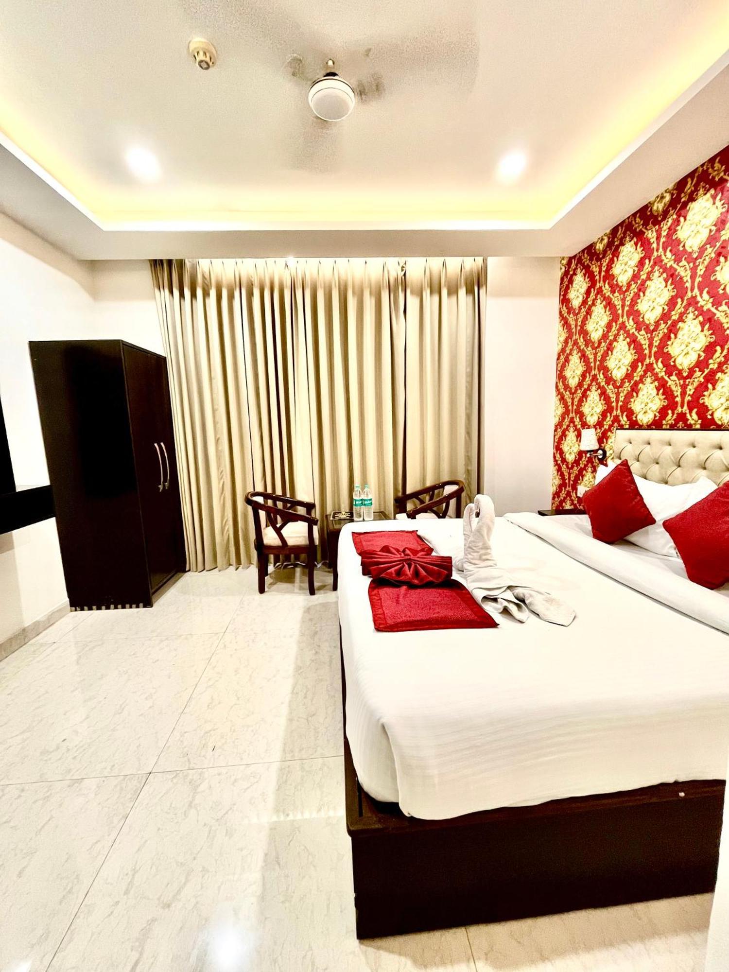 Hotel Northview Park By Lycoris !! Top Rated & Most Awarded Property In Tricity Zirakpur Extérieur photo