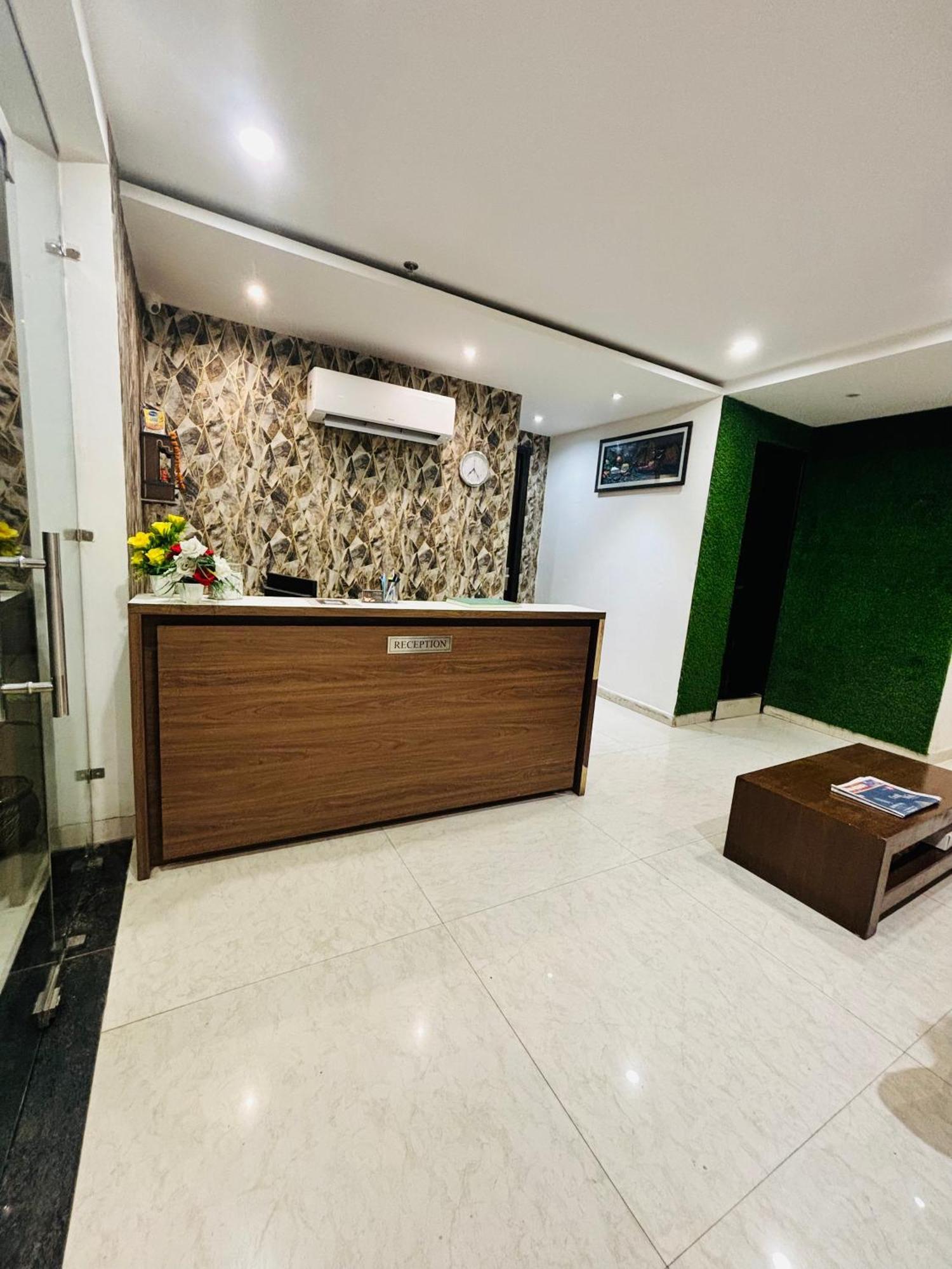 Hotel Northview Park By Lycoris !! Top Rated & Most Awarded Property In Tricity Zirakpur Extérieur photo