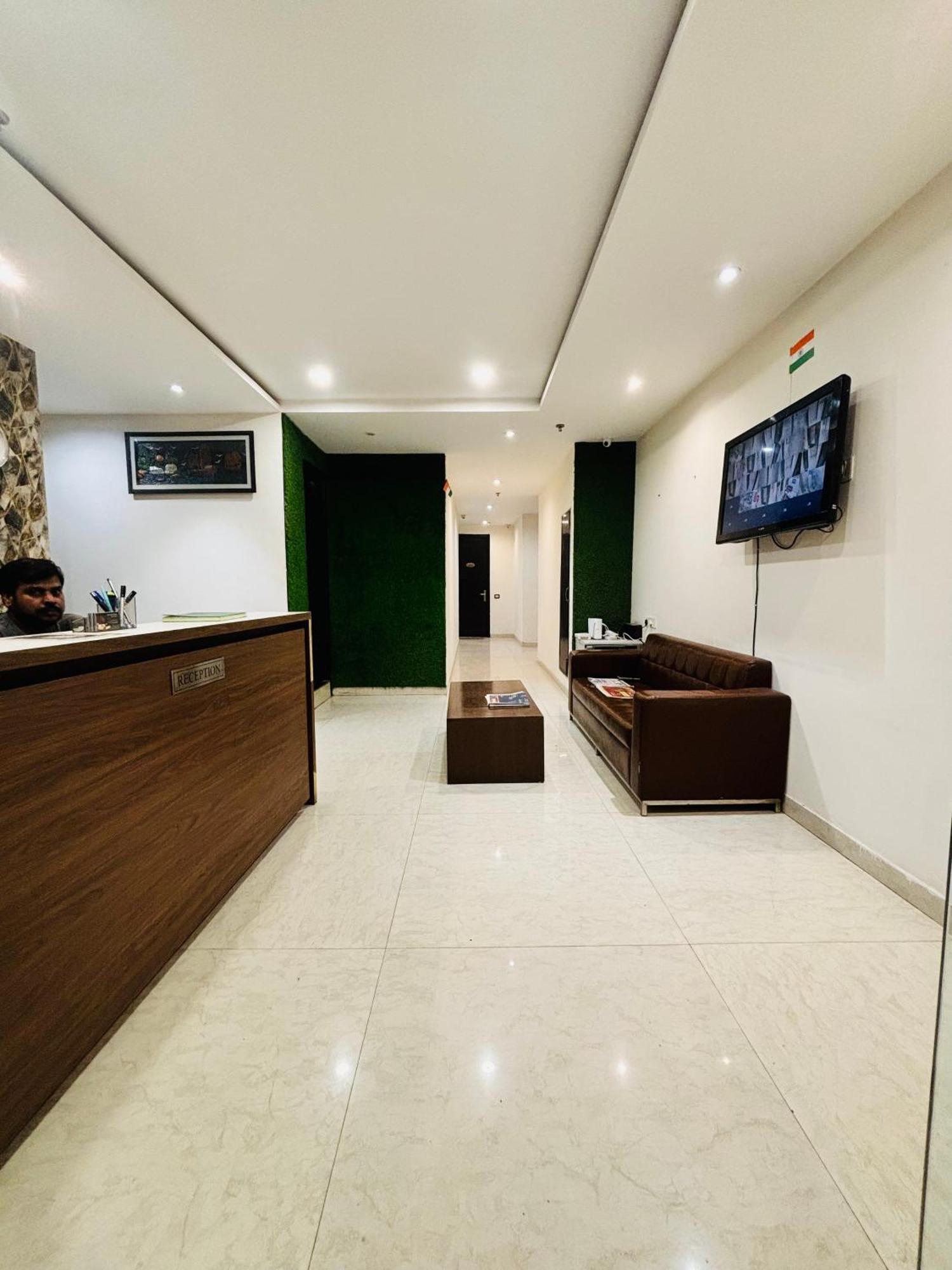 Hotel Northview Park By Lycoris !! Top Rated & Most Awarded Property In Tricity Zirakpur Extérieur photo